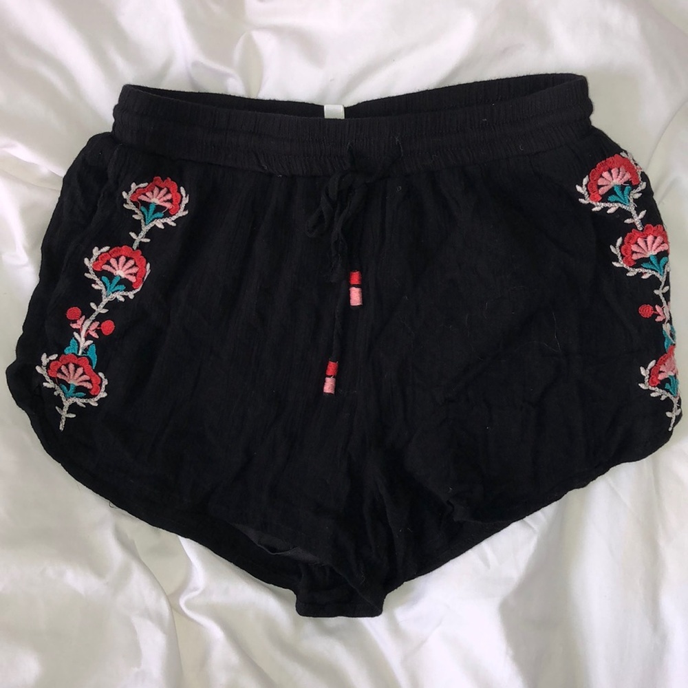 FLOWY SHORTS!!🌺🌻